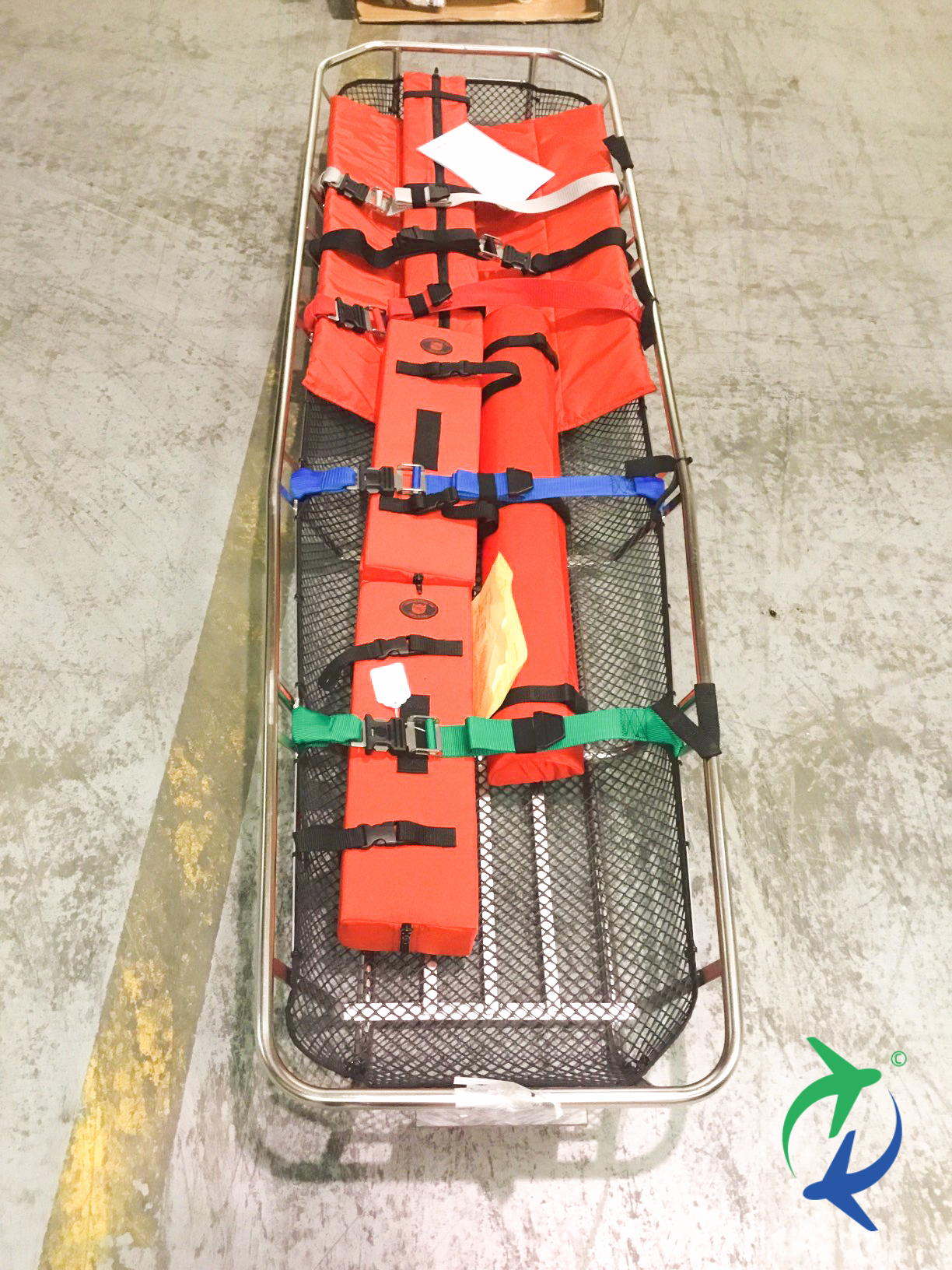 404FN - STRETCHER RESCUE, NRRW FLOATATION - NS