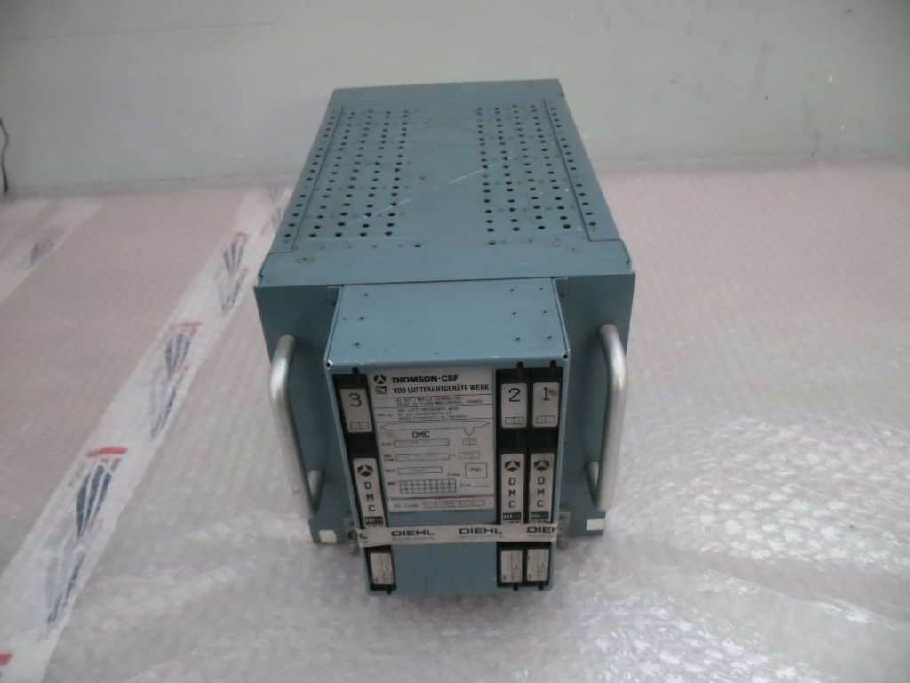 9615325032 - DISPLAY MANAGEMENT COMPUTER DMC - SV