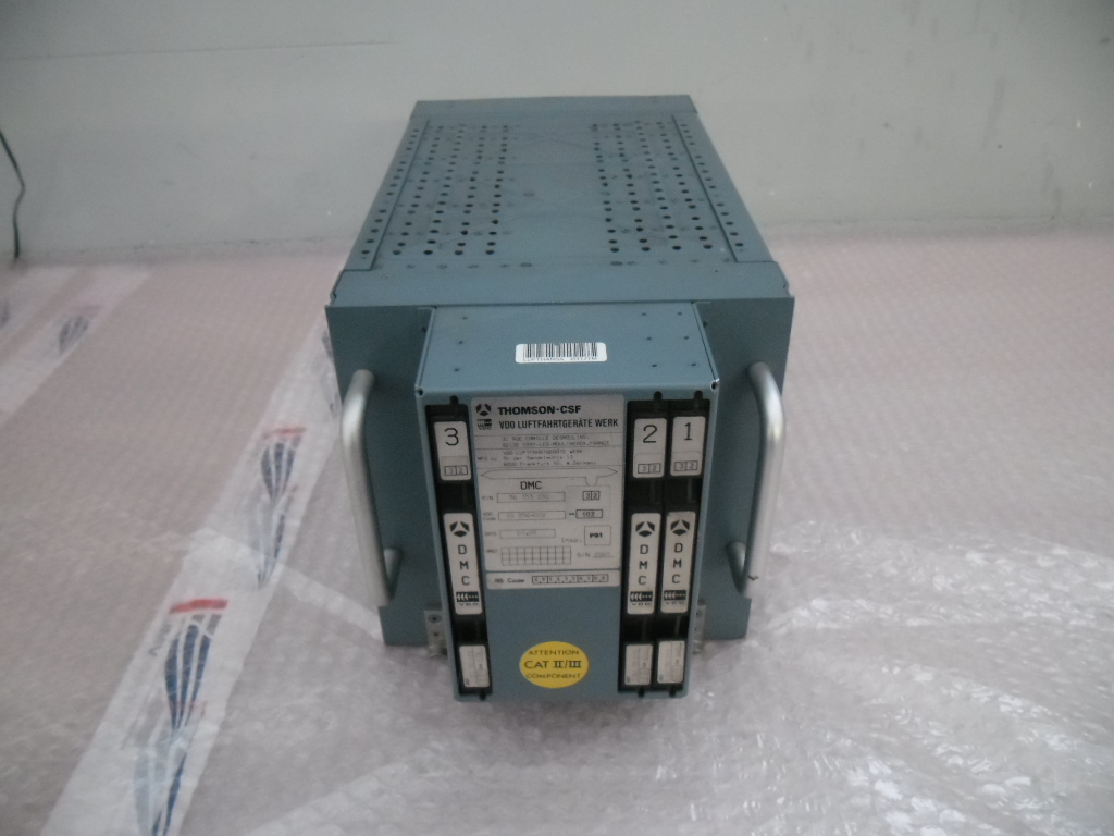 9615325032 - DISPLAY MANAGEMENT COMPUTER DMC - SV