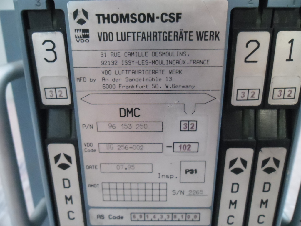 9615325032 - DISPLAY MANAGEMENT COMPUTER DMC - SV